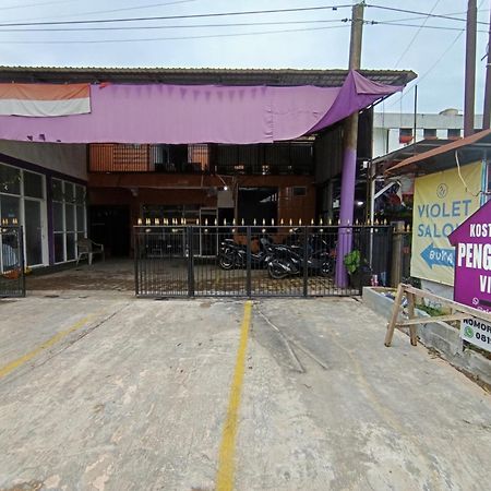 Penginapan Violet Doorz Syariah Banjarbaru 外观 照片